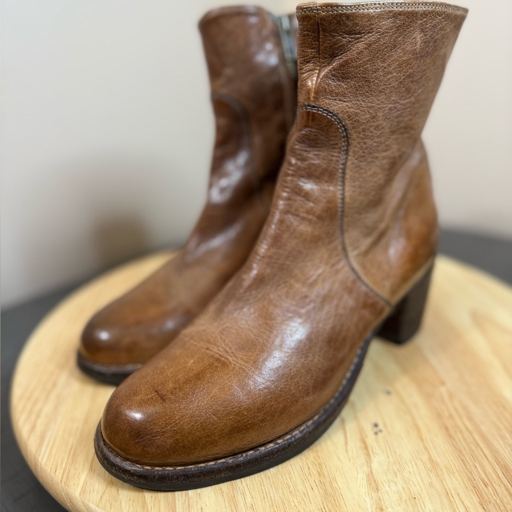 Officine Creative Women's ankle boots